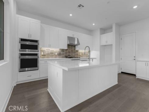 114  Pansy  , Irvine, CA