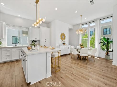 154  Keeper  , Irvine, CA