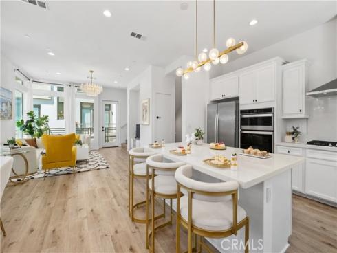 154  Keeper  , Irvine, CA