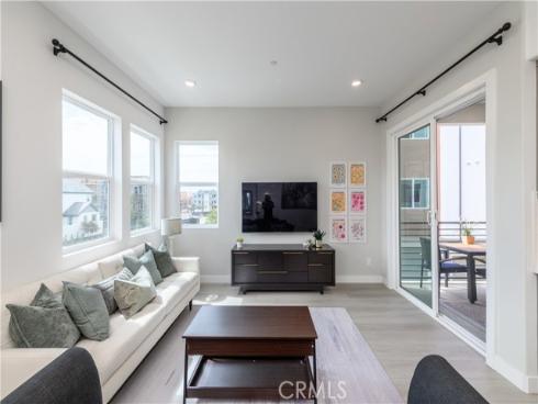 155 Sash , Irvine, CA