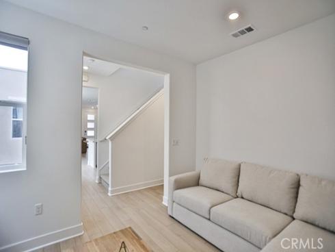 187 Junco , Irvine, CA