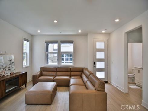 187 Junco , Irvine, CA