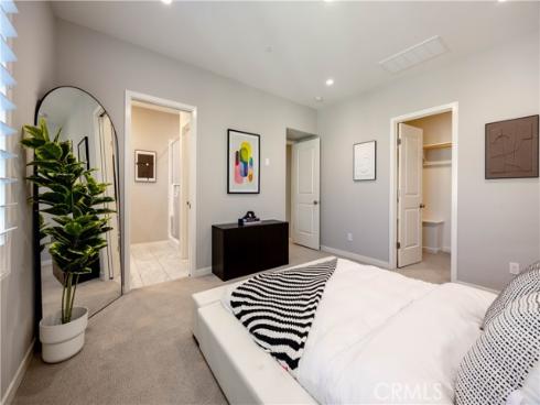 134 Milky Way , Irvine, CA