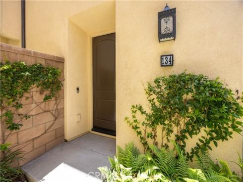 134 Milky Way , Irvine, CA