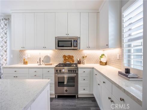 134 Milky Way , Irvine, CA