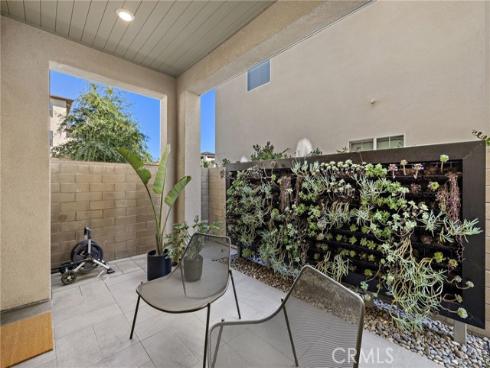 163  Crossover  , Irvine, CA