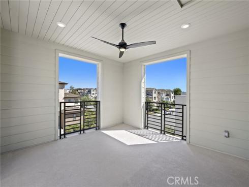 163  Crossover  , Irvine, CA