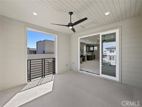 163  Crossover  , Irvine, CA