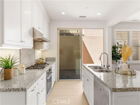 54 Jade Flower , Irvine, CA