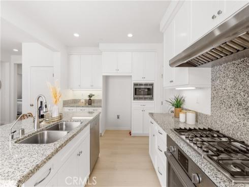 54 Jade Flower , Irvine, CA