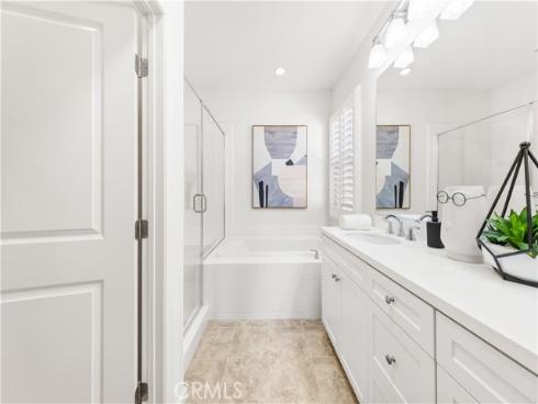 54 Jade Flower , Irvine, CA