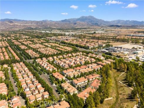 54 Jade Flower , Irvine, CA