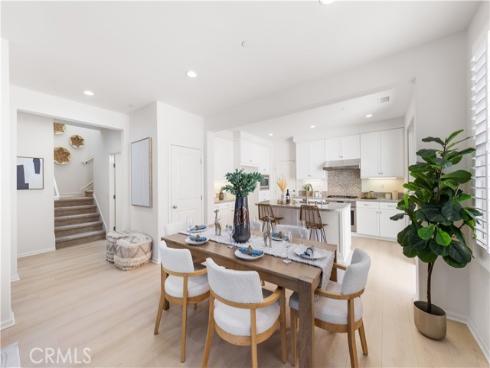 54 Jade Flower , Irvine, CA