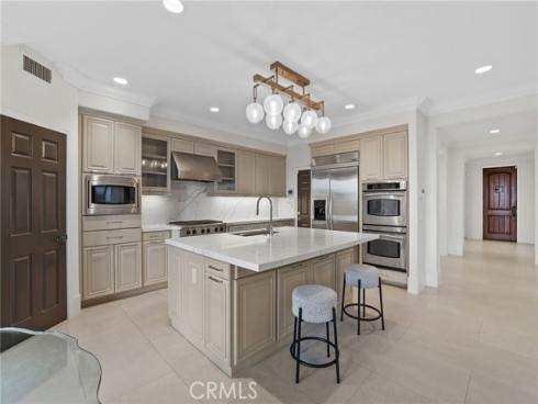 113  Bottlebrush  , Irvine, CA