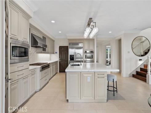 113  Bottlebrush  , Irvine, CA