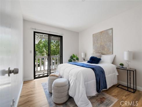 69  Tarocco  , Irvine, CA