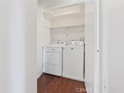 69  Tarocco  , Irvine, CA