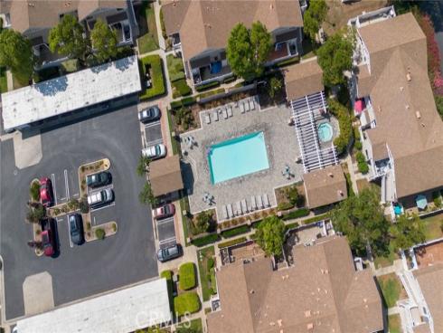 69  Tarocco  , Irvine, CA