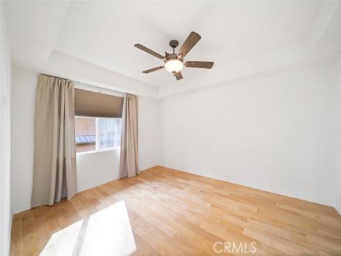 87  Waldorf  , Irvine, CA