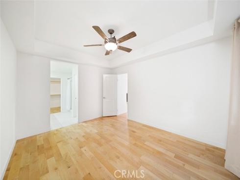 87  Waldorf  , Irvine, CA