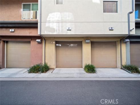 87  Waldorf  , Irvine, CA