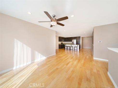 87  Waldorf  , Irvine, CA