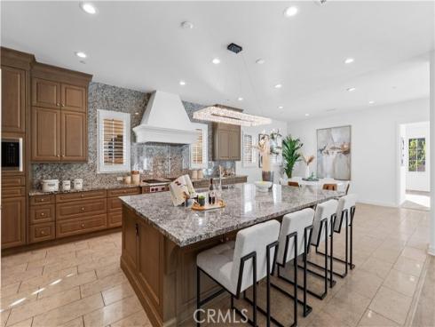 111  great oak  , Irvine, CA