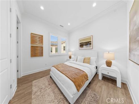 111  great oak  , Irvine, CA