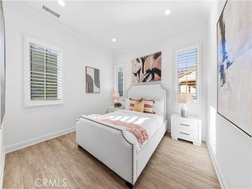 111  great oak  , Irvine, CA