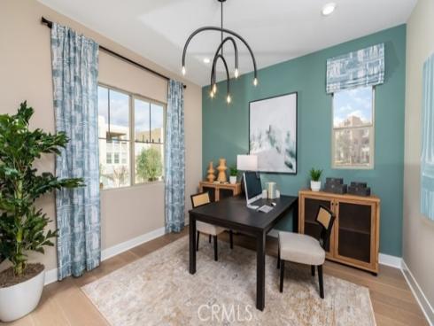 194  Carmine  , Irvine, CA