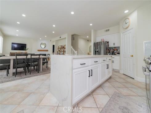 3  Birchwood  , Irvine, CA