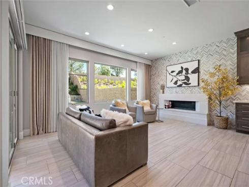 52  Pedigree  , Irvine, CA