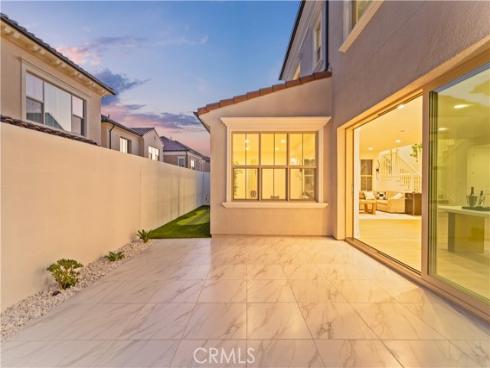 168  Somera  , Irvine, CA