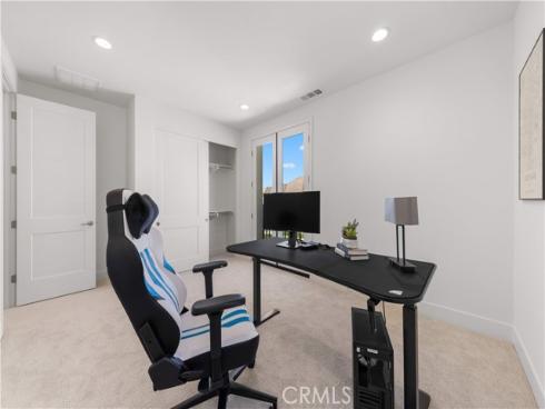 168  Somera  , Irvine, CA