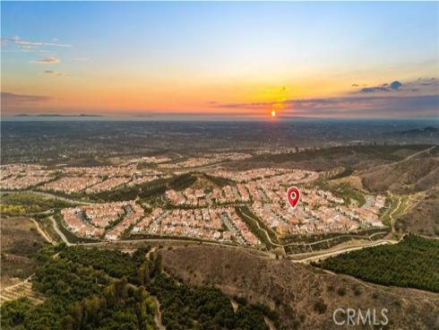 168  Somera  , Irvine, CA