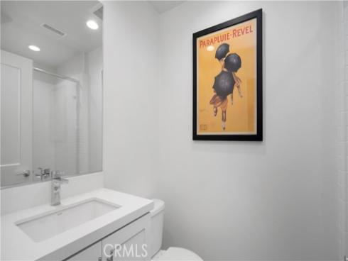 125  Allusion  , Irvine, CA