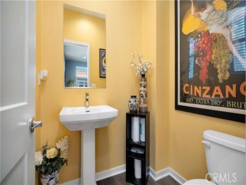 125  Allusion  , Irvine, CA