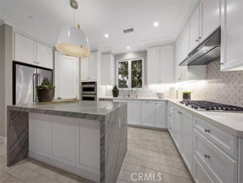 166  Villa Ridge  , Irvine, CA