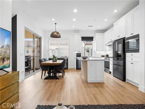 89  Kestrel  , Irvine, CA