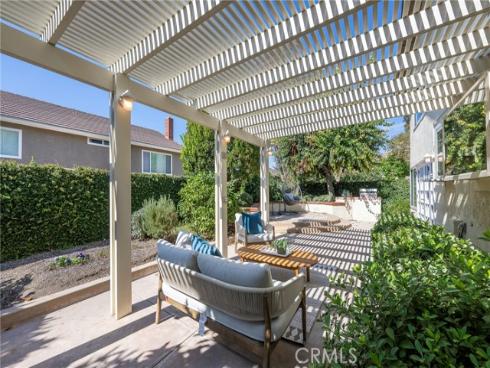 19  Ninos  , Irvine, CA