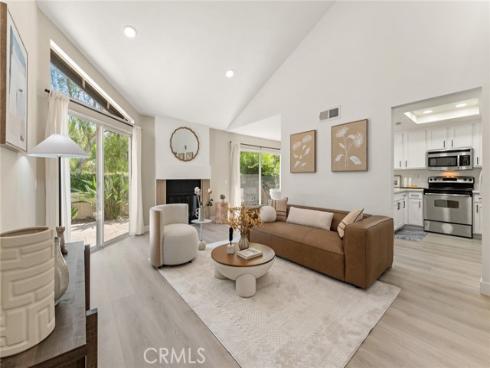 29 Stanford Court 93