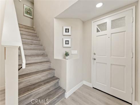 29  Stanford  93  Court, Irvine, CA