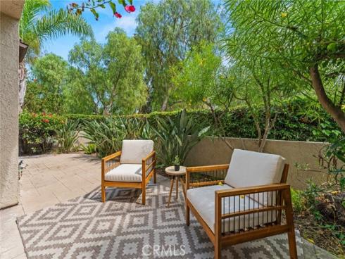 29  Stanford  93  Court, Irvine, CA