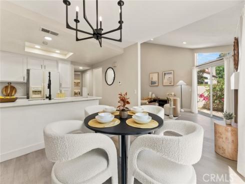 29  Stanford  93  Court, Irvine, CA