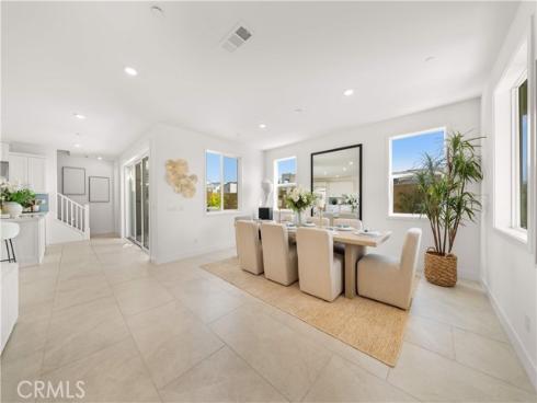 306  Treble  , Irvine, CA