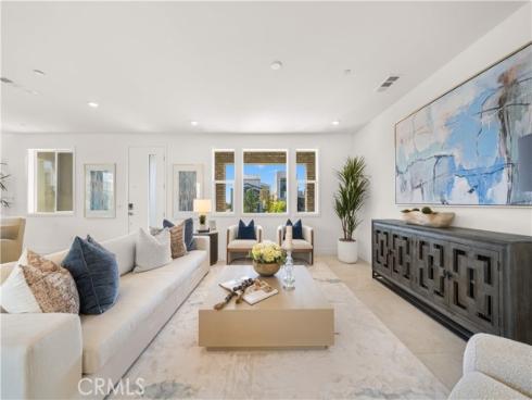 306  Treble  , Irvine, CA