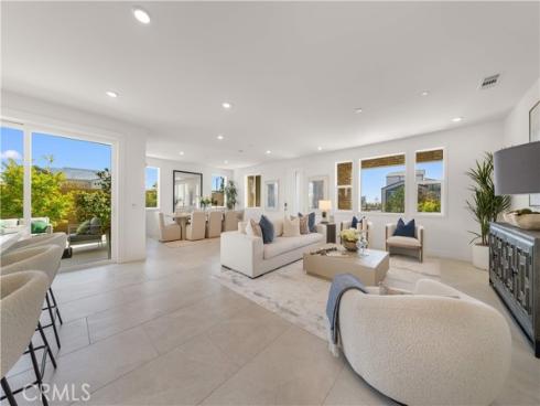 306  Treble  , Irvine, CA