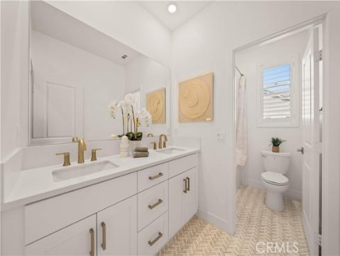 306  Treble  , Irvine, CA