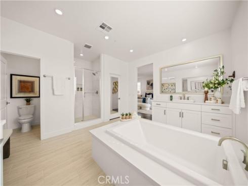 306  Treble  , Irvine, CA