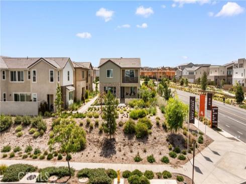 306  Treble  , Irvine, CA